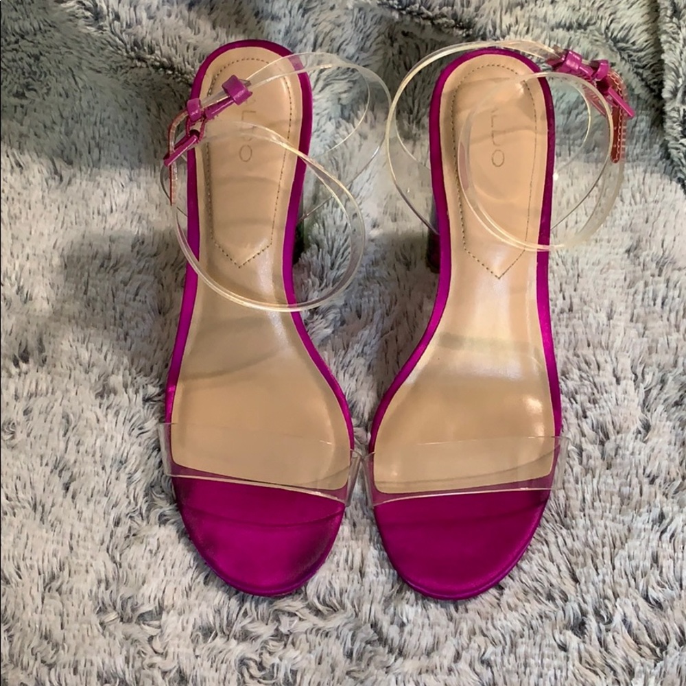 ❤️/ Aldo Holographic Heel Sandal Magenta - Size 8